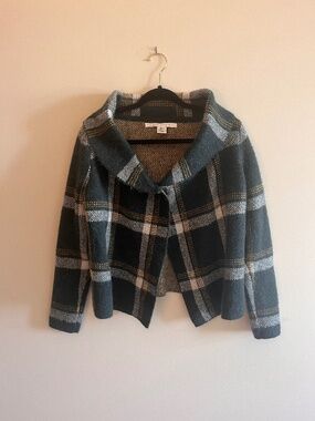 Green Plaid Jacket - Be classy & warm!